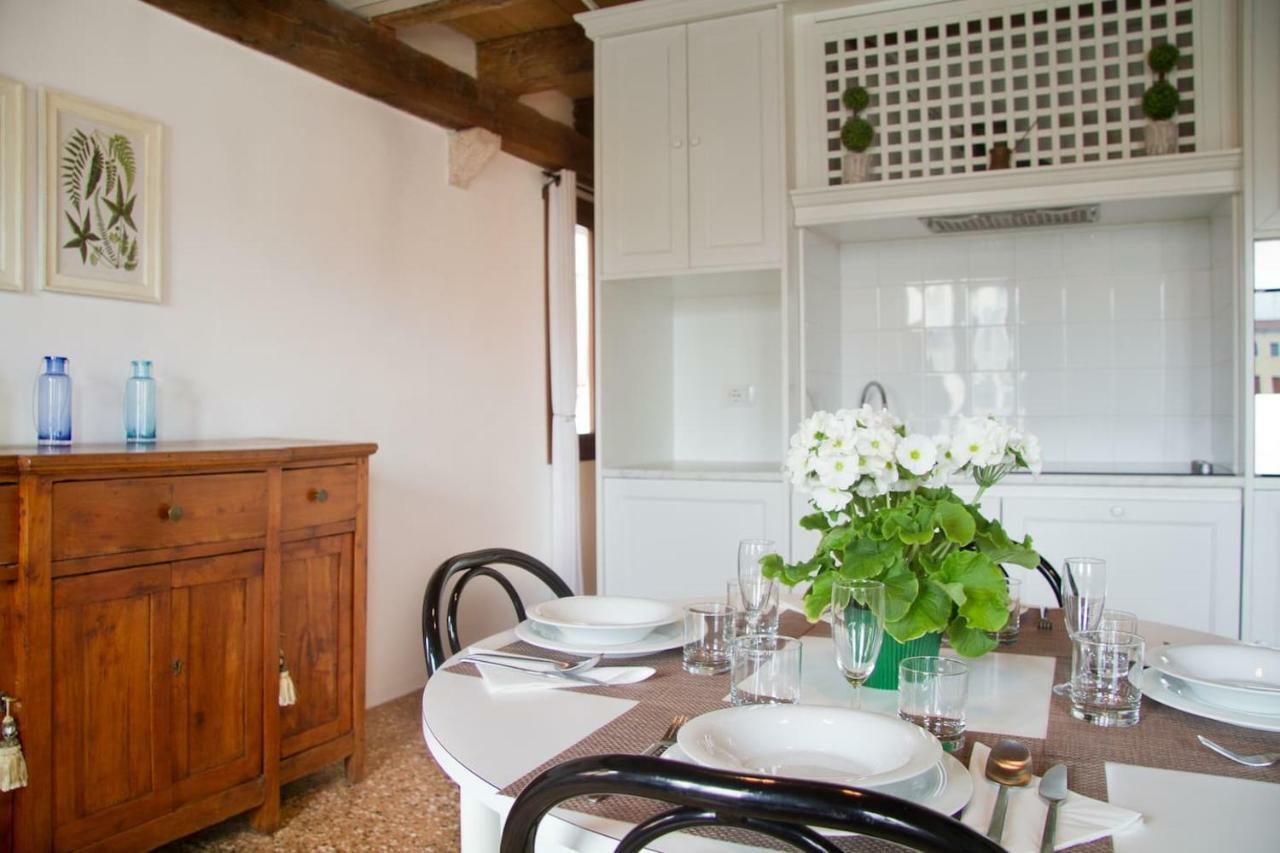 Loft Overlooking The Grand Canal Venecia Exterior foto