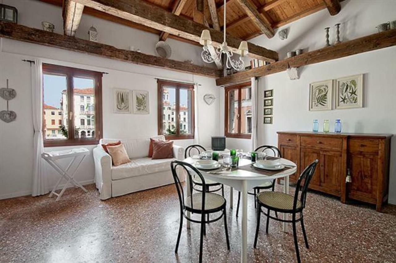Loft Overlooking The Grand Canal Venecia Exterior foto