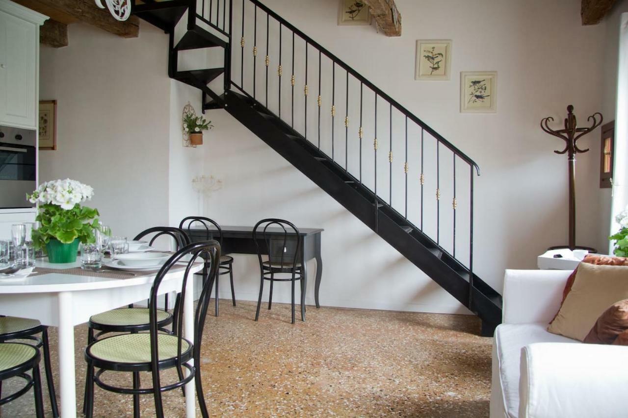 Loft Overlooking The Grand Canal Venecia Exterior foto